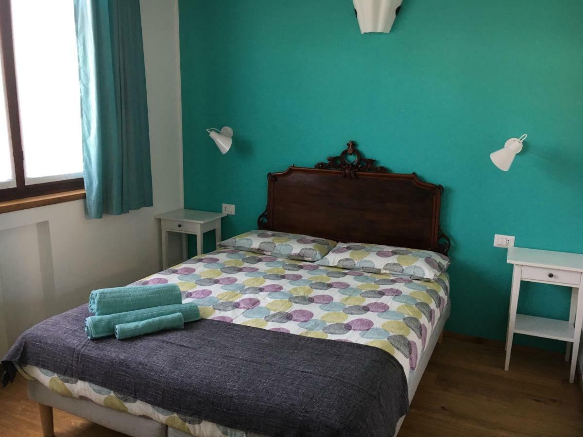 Bed and Breakfast Elleboro Carugo Экстерьер фото