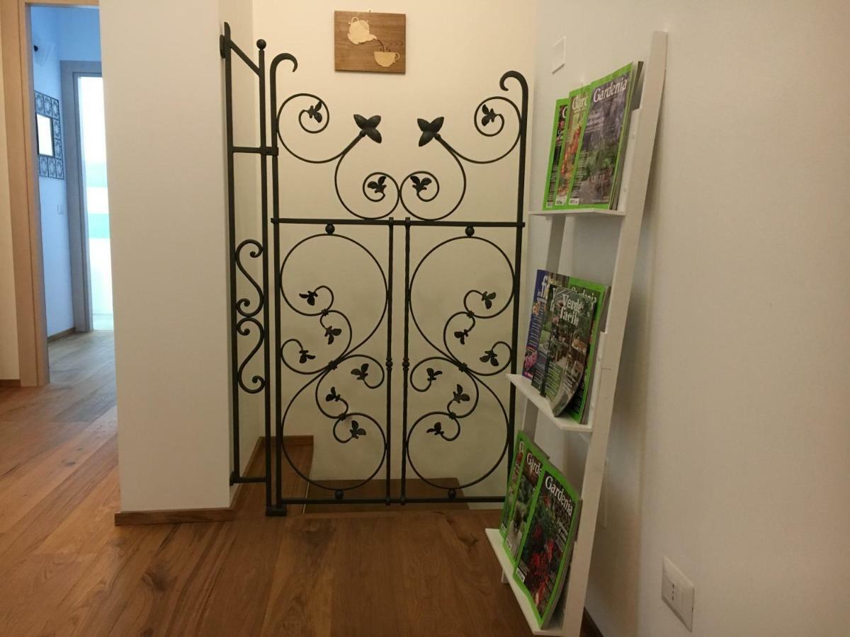 Bed and Breakfast Elleboro Carugo Экстерьер фото